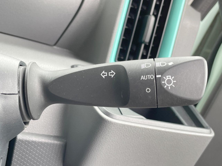 2019 Daihatsu Tanto 6BA-LA650S (UW-6a28d5ced4f80)[22]