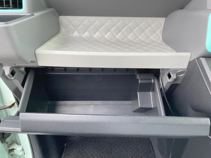 2019 Daihatsu Tanto 6BA-LA650S (UW-6a28d5ced4f80)[4]