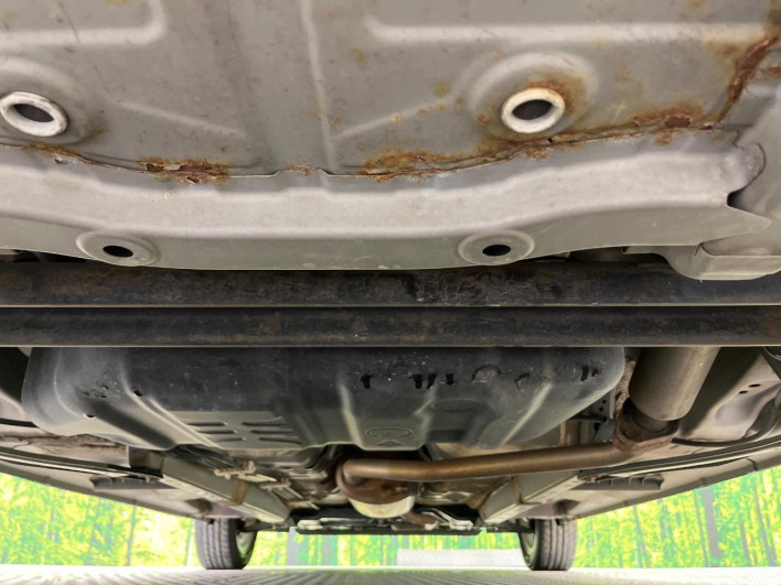 2015 Daihatsu Wake DBA-LA700S (UW-6a28d5d488c21)[25]