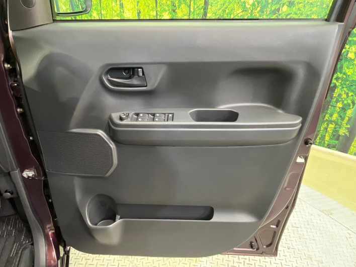 2015 Daihatsu Wake DBA-LA700S (UW-6a28d5d488c21)[28]