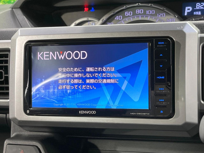 2017 Daihatsu Wake DBA-LA700S (UW-6a28d5d58c7ed)[23]