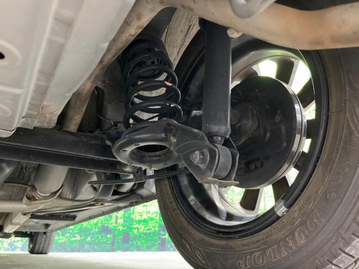 2017 Daihatsu Wake DBA-LA700S (UW-6a28d5d58c7ed)[8]
