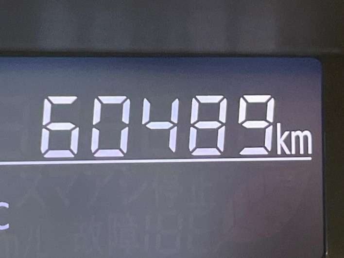 2017 Daihatsu Wake DBA-LA700S (UW-6a28d5d58c7ed)[2]