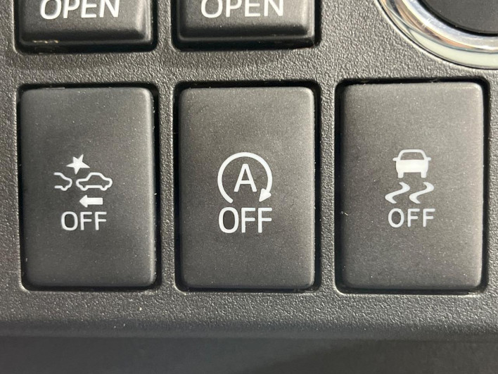 2017 Daihatsu Wake DBA-LA700S (UW-6a28d5d58c7ed)[16]