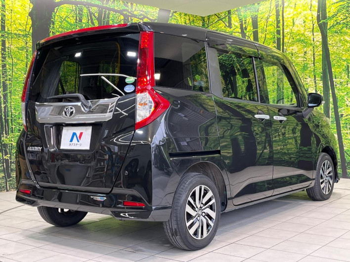 2018 Toyota Roomy DBA-M900A (UW-6a28d5e08442b)[17]