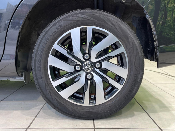 2018 Toyota Roomy DBA-M900A (UW-6a28d5e08442b)[12]