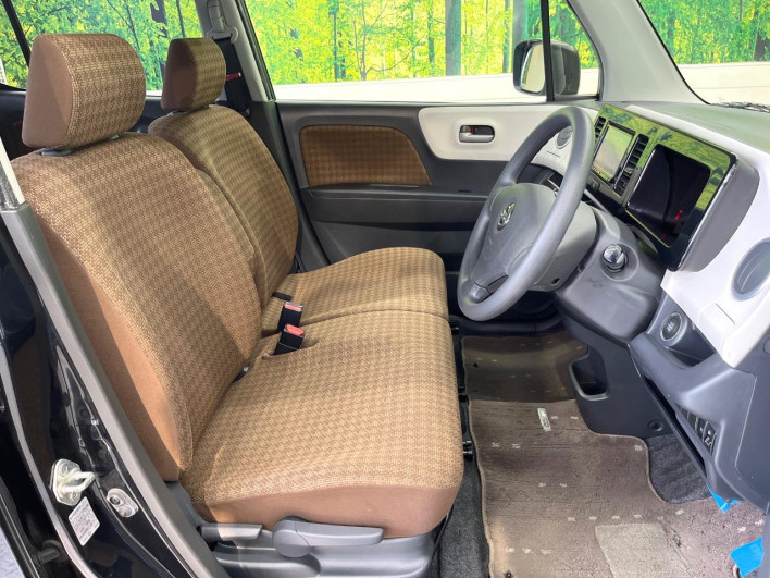 2012 Nissan Moco DBA-MG33S (UW-6a28d5f86bca8)[23]