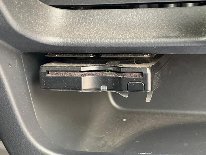 2013 Suzuki Wagon R Stingray DBA-MH34S (UW-6a28d5fbef69c)[28]