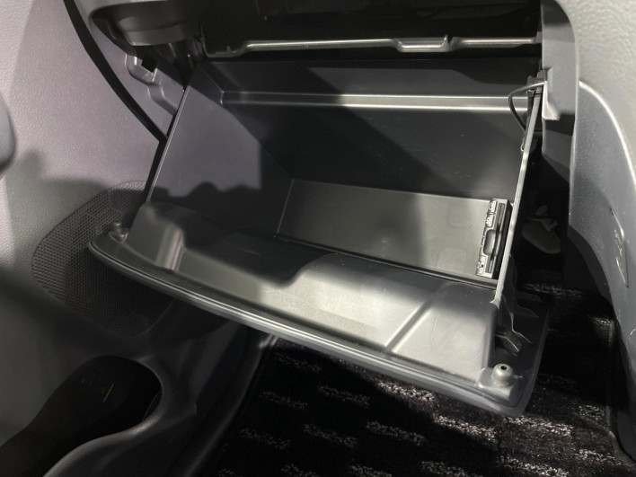 2013 Suzuki Spacia Custom DBA-MK32S (UW-6a28d6040faf6)[20]