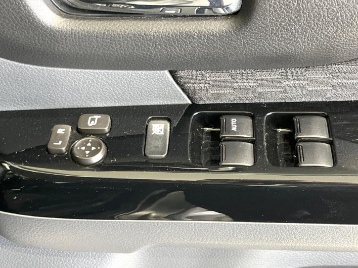 2013 Suzuki Spacia Custom DBA-MK32S (UW-6a28d6040faf6)[14]