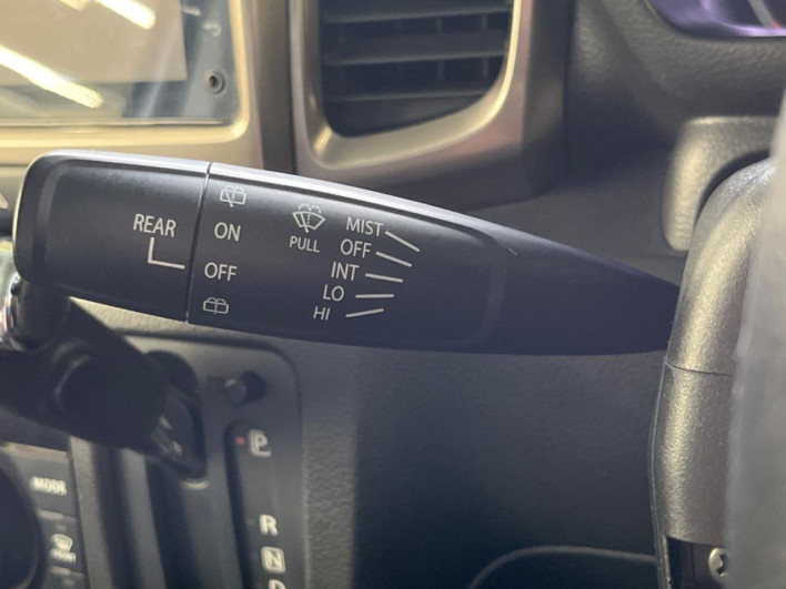 2017 Suzuki Spacia Custom Z DAA-MK42S (UW-6a28d605db85b)[10]