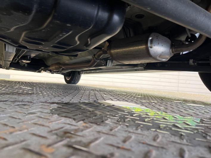 2017 Suzuki Spacia Custom Z DAA-MK42S (UW-6a28d605db85b)[26]