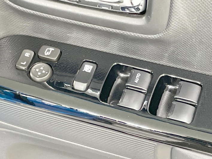2018 Suzuki Spacia Custom DAA-MK53S (UW-6a28d60a4442b)[15]