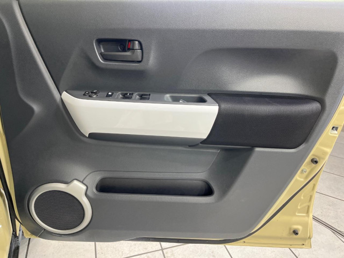 2016 Suzuki Hustler DAA-MR41S (UW-6a28d61b05df2)[13]
