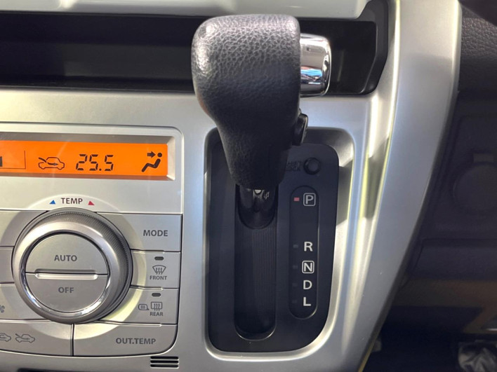 2018 Suzuki Hustler DAA-MR41S (UW-6a28d61d0f2dc)[17]