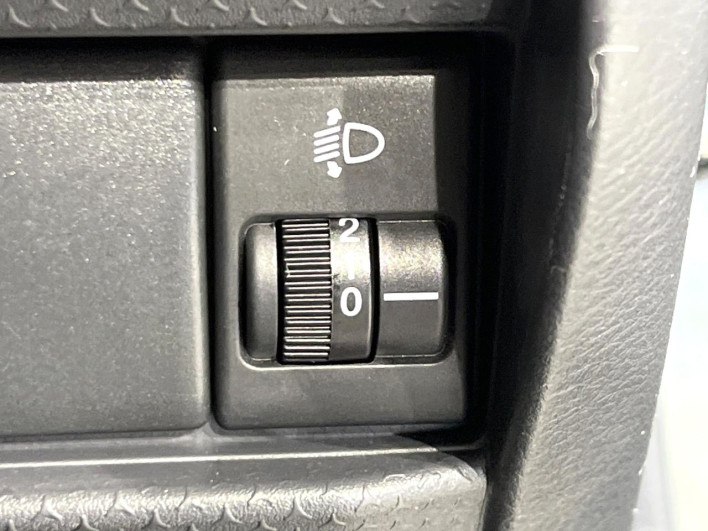 2018 Suzuki Hustler DAA-MR41S (UW-6a28d61e69e8d)[15]