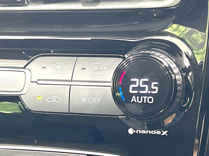 2021 Toyota Aqua 6AA-MXPK16 (UW-6a28d642bd911)[10]