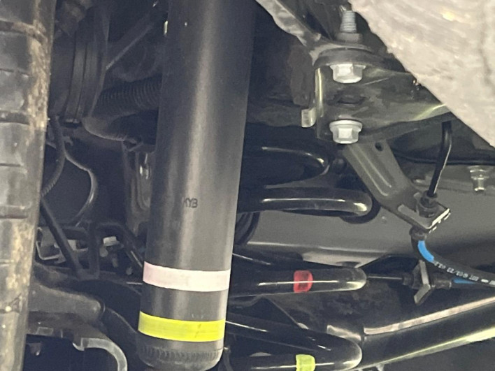 2022 Toyota Voxy 6BA-MZRA90W (UW-6a28d65357e3f)[19]