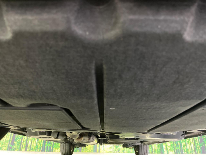 2022 Toyota Voxy 6BA-MZRA90W (UW-6a28d65357e3f)[22]
