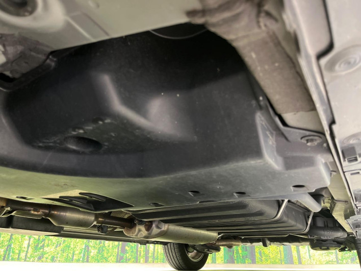 2022 Toyota Voxy 6BA-MZRA90W (UW-6a28d65357e3f)[20]