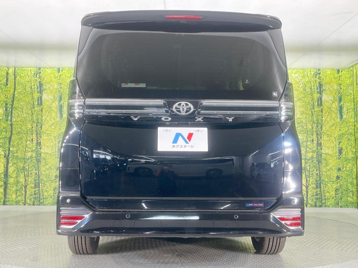 2022 Toyota Voxy 6BA-MZRA90W (UW-6a28d653c21e8)[19]