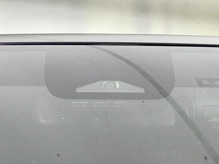 2022 Toyota Voxy 6BA-MZRA90W (UW-6a28d653c21e8)[5]