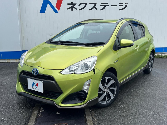 2015 Toyota Aqua DAA-NHP10 (UW-6a28d65c88386)[0]