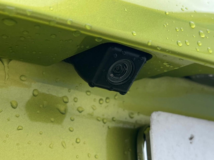 2015 Toyota Aqua DAA-NHP10 (UW-6a28d65c88386)[10]