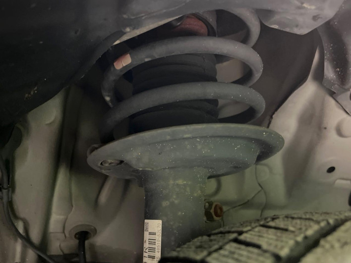 2016 Toyota Aqua DAA-NHP10 (UW-6a28d65cd7047)[18]