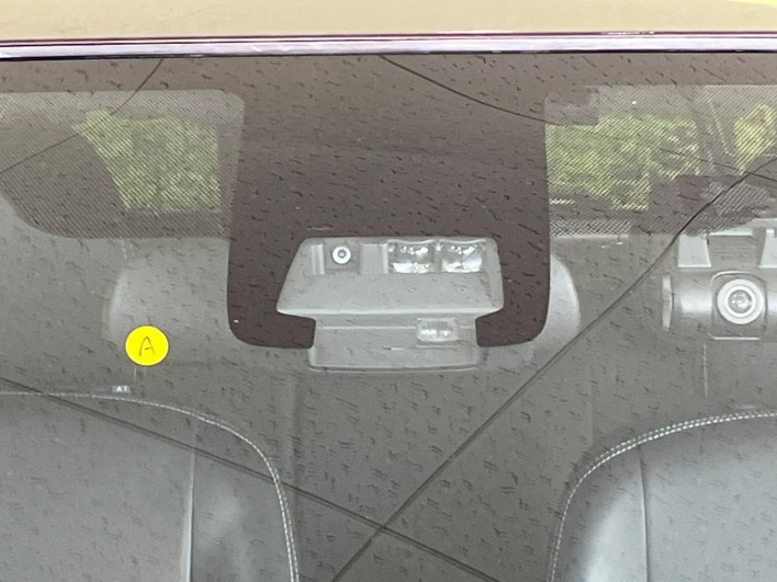 2016 Toyota Aqua DAA-NHP10 (UW-6a28d661508a5)[22]