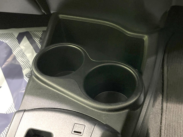 2018 Toyota Aqua DAA-NHP10 (UW-6a28d663a7e4f)[28]