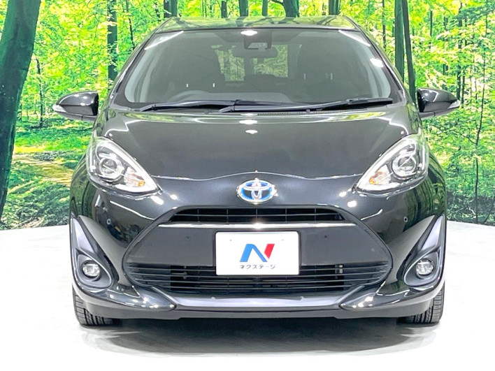 2018 Toyota Aqua DAA-NHP10 (UW-6a28d663a7e4f)[8]