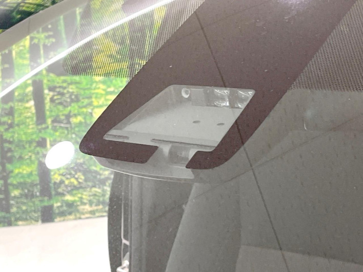 2018 Toyota Aqua DAA-NHP10 (UW-6a28d663a7e4f)[16]