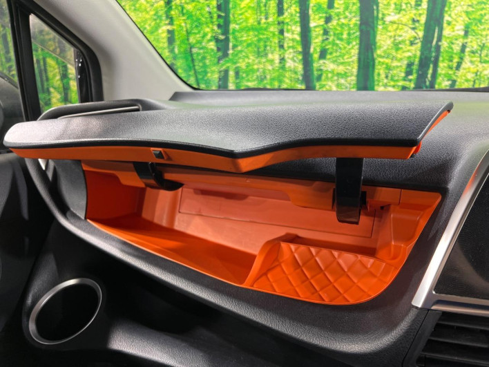 2015 Toyota Sienta DAA-NHP170G (UW-6a28d6656ddf5)[23]