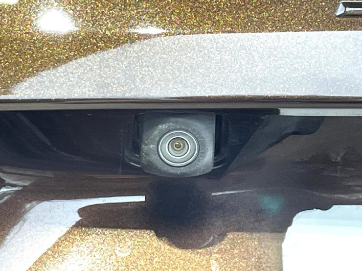 2017 Toyota Sienta DAA-NHP170G (UW-6a28d666818a3)[17]