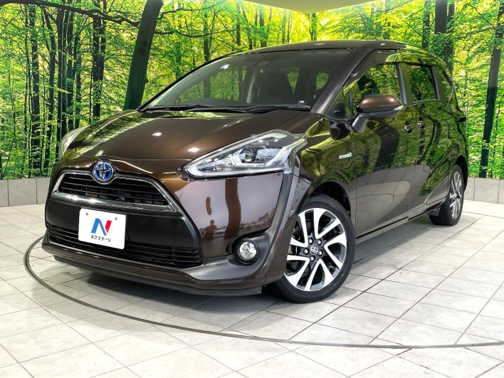 2017 Toyota Sienta DAA-NHP170G (UW-6a28d666818a3)[0]