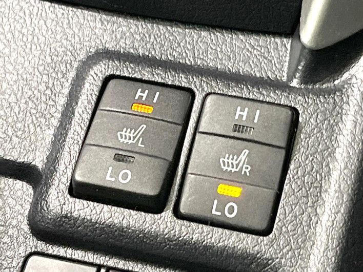 2015 Toyota Corolla Fielder DAA-NKE165G (UW-6a28d668b0da0)[28]