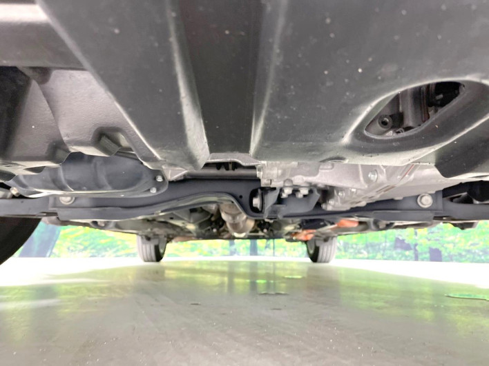 2015 Toyota Corolla Fielder DAA-NKE165G (UW-6a28d668b0da0)[19]