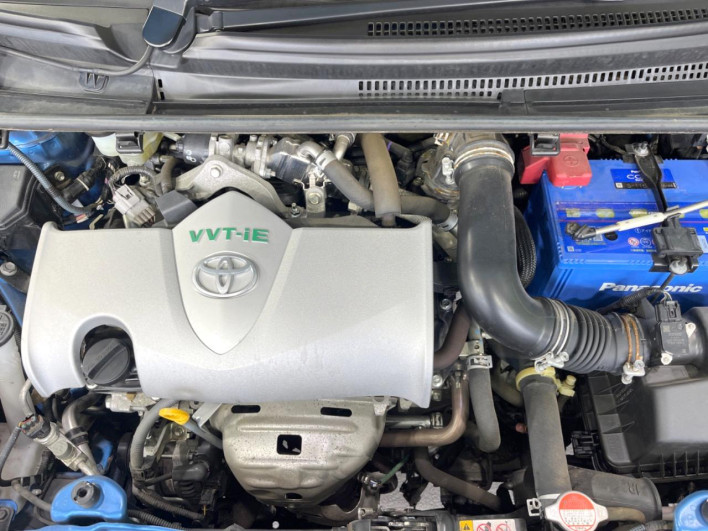 2017 Toyota Vitz DBA-NSP130 (UW-6a28d6690e78f)[4]