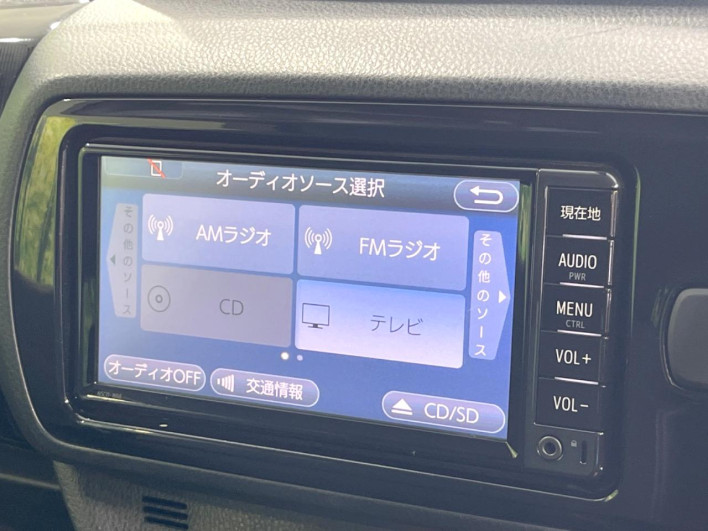 2017 Toyota Vitz DBA-NSP130 (UW-6a28d6690e78f)[16]
