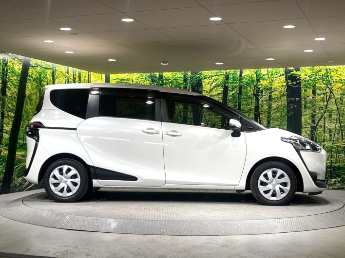 2017 Toyota Sienta DBA-NSP170G (UW-6a28d66ab4768)[16]