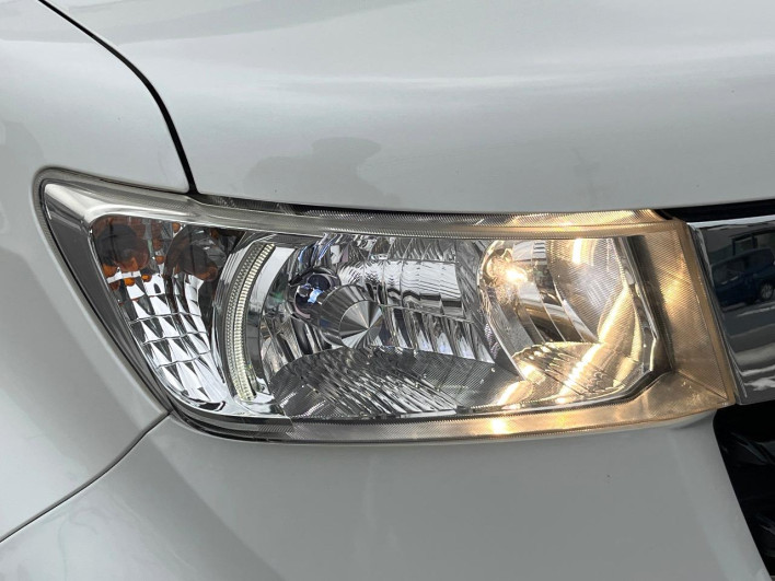 2013 Toyota bB CBA-QNC21 (UW-6a28d6758997c)[8]