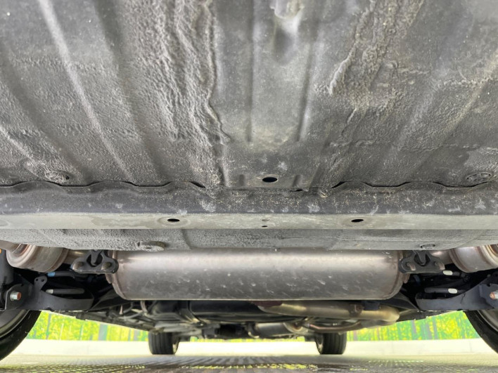 2017 Honda Odyssey DBA-RC1 (UW-6a28d67677420)[25]