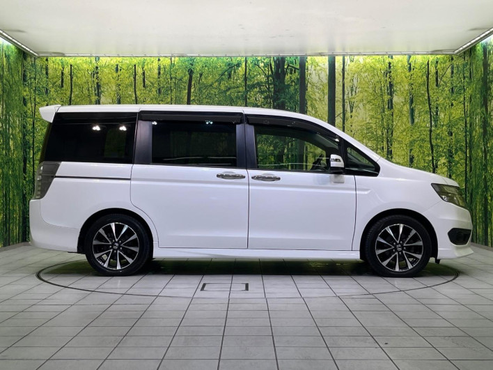 2014 Honda Stepwgn Spada DBA-RK5 (UW-6a28d6795d983)[10]