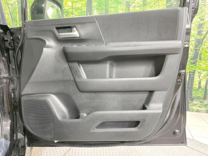 2014 Honda Stepwgn Spada DBA-RK6 (UW-6a28d67a29925)[13]