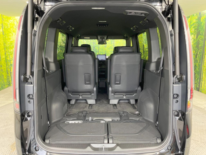 2023 Honda Step Wagon 6AA-RP8 (UW-6a28d67cd9ee5)[17]