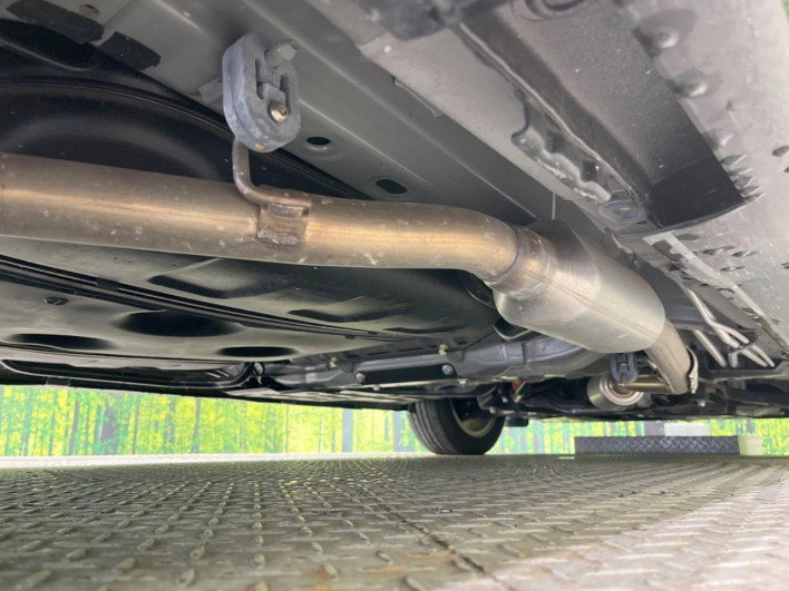 2023 Honda Step Wagon 6AA-RP8 (UW-6a28d67cd9ee5)[16]