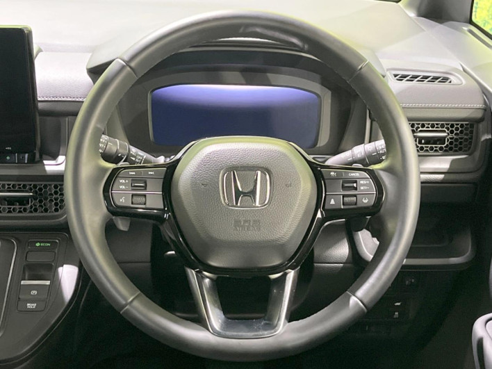 2023 Honda Step Wagon 6AA-RP8 (UW-6a28d67cd9ee5)[21]