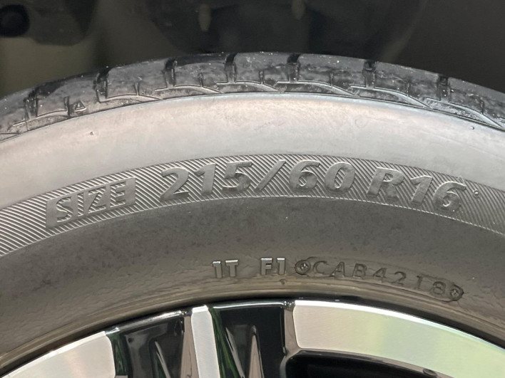 2021 Honda VEZEL 6AA-RV5 (UW-6a28d6853661e)[27]