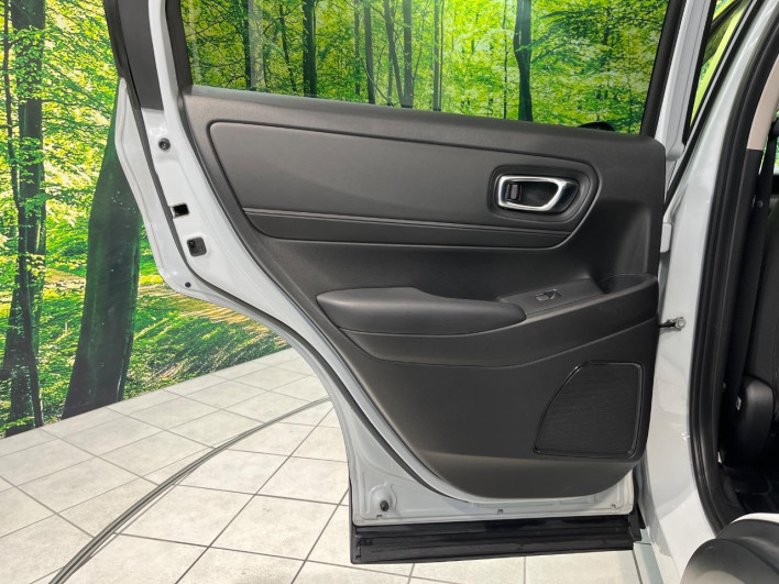 2021 Honda VEZEL 6AA-RV5 (UW-6a28d6853661e)[21]